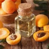 Gutti Ka Tel/Apricot Oil - गुट्टी का तेल
